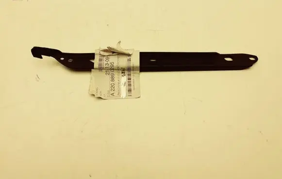 Mercedes-Benz S W220 Front bumper mounting bracket A2208890295