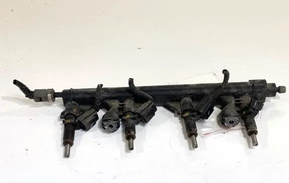 Peugeot 308 SW Fuel main line pipe V757564580