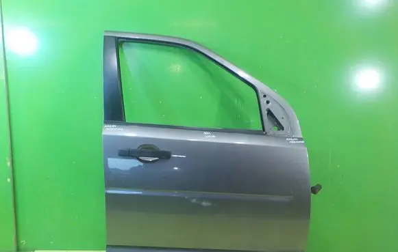 Land Rover Freelander 2 - LR2 Front door PRZOD PRAWE