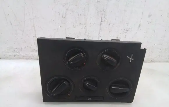 Volkswagen Transporter - Caravelle T4 Climate control unit