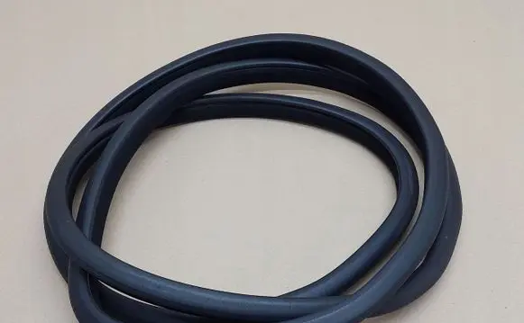 Mercedes-Benz CLC CL203 Rubber seal loading door 