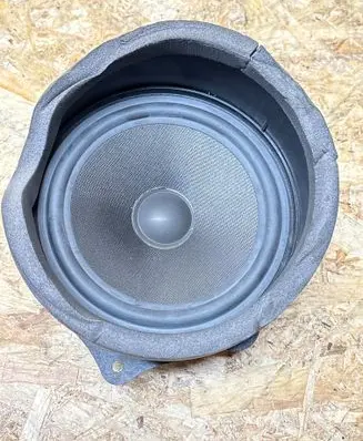 BMW X5 E53 Front door speaker 8379568 65138379568