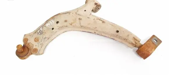 Citroen Xsara Picasso Front lower control arm/wishbone