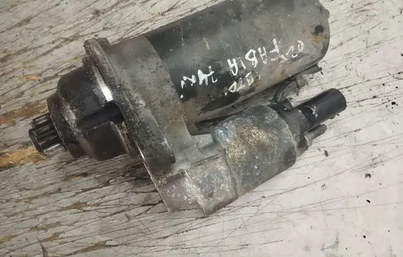 Skoda Fabia Mk1 (6Y) Starter motor 025286