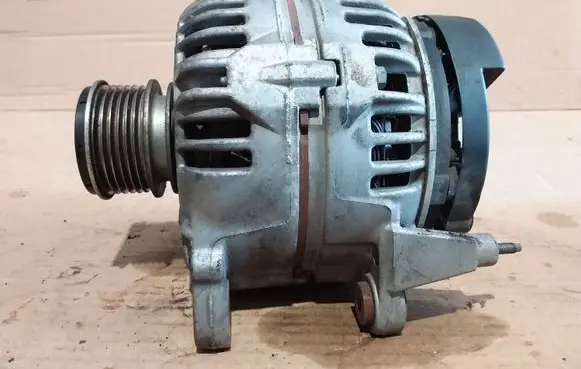 Volkswagen Caddy Generator/alternator