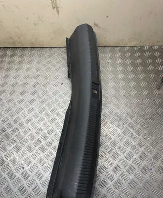 Audi A4 S4 B8 8K Trunk/boot sill cover protection 8K5863471