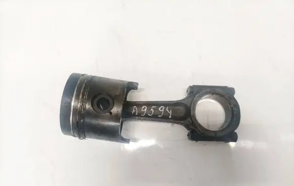Peugeot 405 Piston with connecting rod