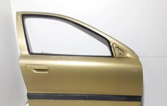 Volvo S60 Front door