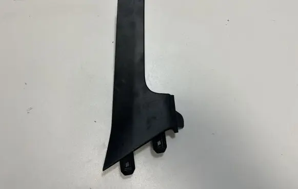 BMW i4 (C) pillar trim 8096440 7490366