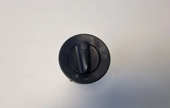 Volkswagen New Beetle Light switch 1C0941531A