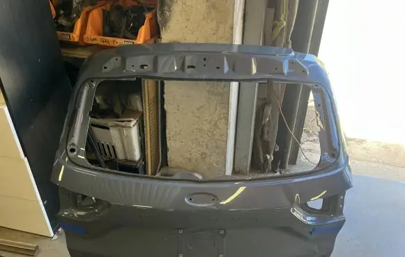 Ford Escape III Tailgate/trunk/boot lid