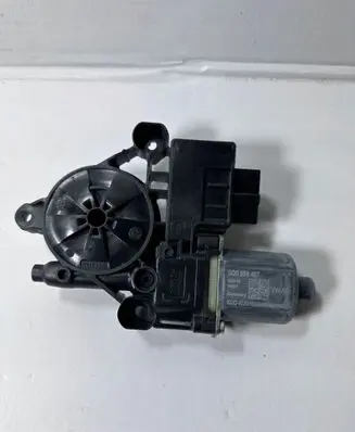Seat Ibiza V (KJ) Rear door window regulator motor 5Q0959407