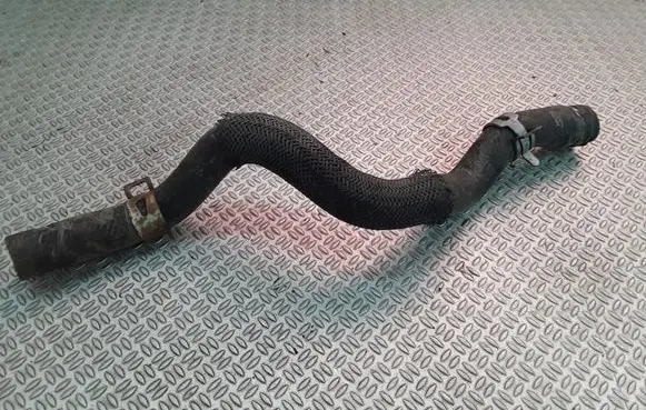 Mitsubishi Lancer X Engine coolant pipe/hose