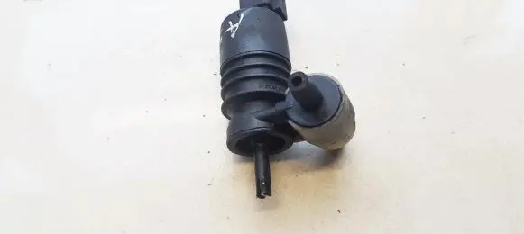 Audi A3 S3 8L Windscreen/windshield washer pump