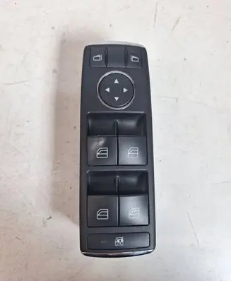 Mercedes-Benz C W204 Electric window control switch A2048700151 03139410