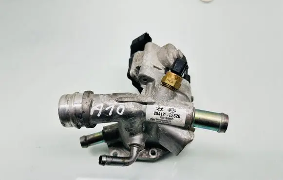 KIA Optima EGR valve 284122E620 17D180065 284002e610