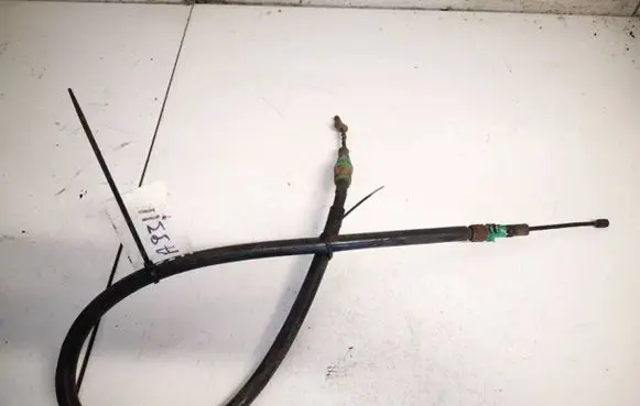 Handbrake/parking brake wiring cable