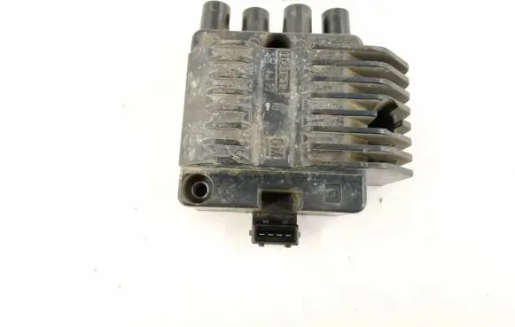 Opel Tigra A High voltage ignition coil 1103872 4J17