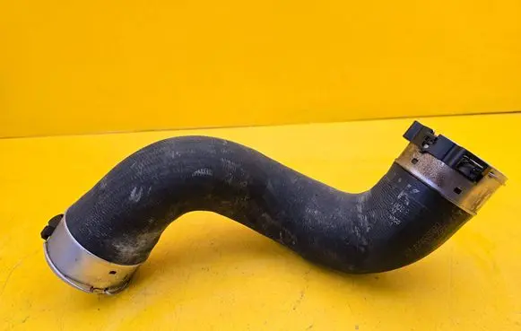 Mercedes-Benz Vito Viano W447 Intercooler hose/pipe A4475280082