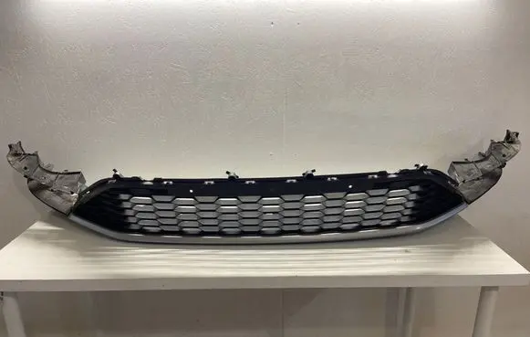 Volkswagen T-Roc Front bumper lip 2GA809903 VW276