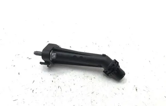 BMW 2 Active Tourer U06 Engine coolant pipe/hose 8472167