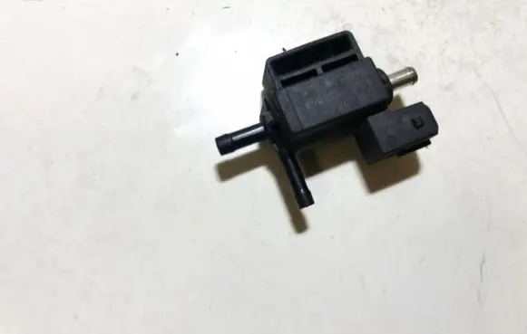 Volvo S60 Turbo solenoid valve 9465528 72819701