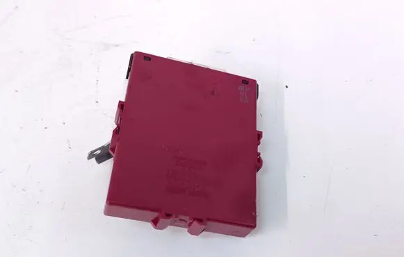Toyota Prius (XW20) Gateway control module 8911147040 2324005280