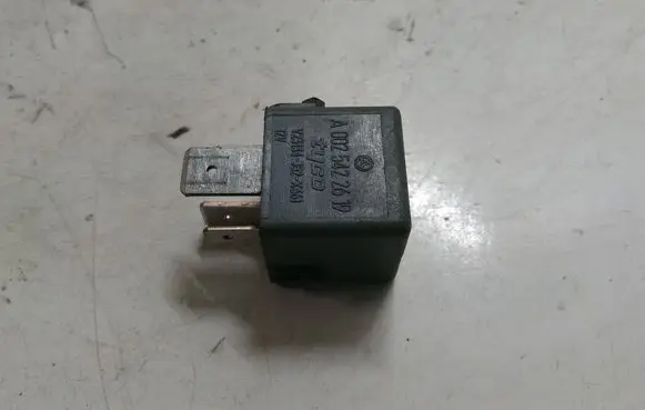 Mercedes-Benz C W203 Other relay A0025422619