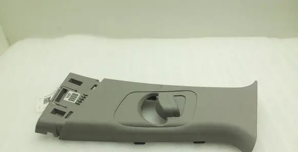 Hyundai Kona I Seat belt trim 85834J9000 85833J9000