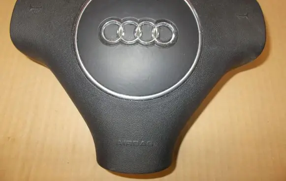 Steering wheel airbag