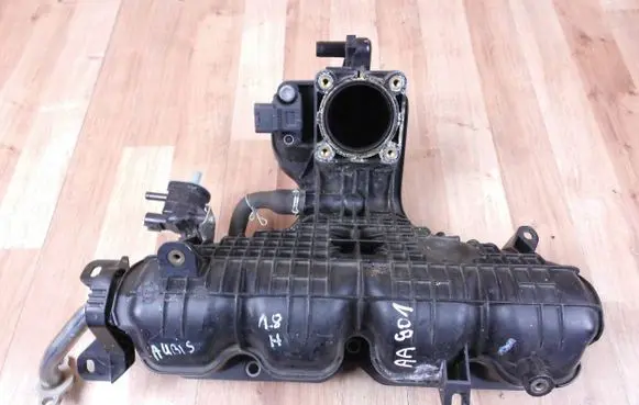 Toyota Prius (XW30) Intake manifold 171200T050