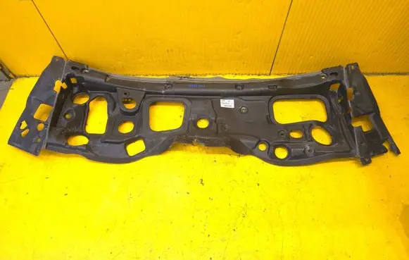 Mercedes-Benz GLE W167 Under panel sound insulation A1676820300