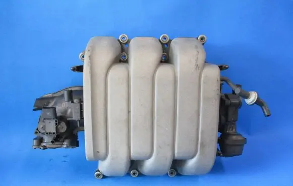 Audi A4 S4 B8 8K Intake manifold 06E133210L