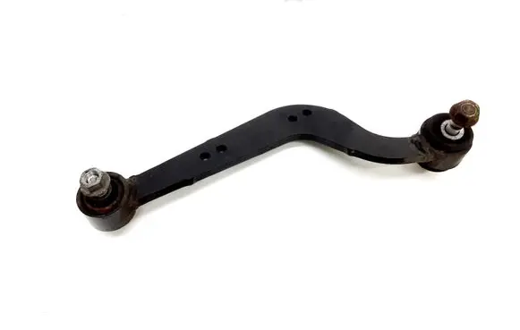 Toyota RAV 4 (XA40) Rear control arm