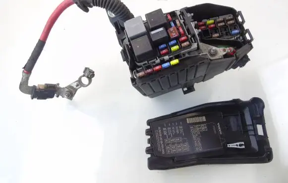 Volvo S60 Fuse box set 6G9T14A067CA