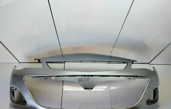 Opel Astra J Front bumper 13368660