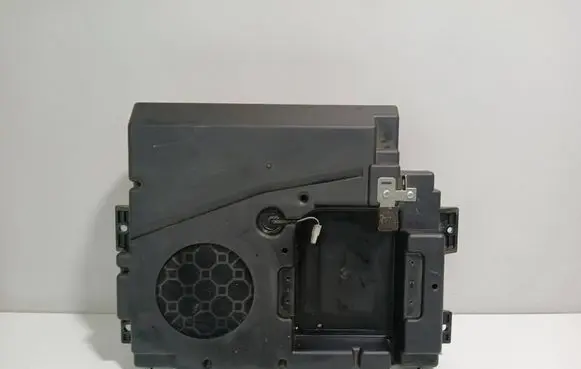 Honda CR-V Subwoofer speaker TLM1811