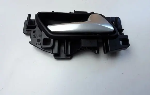 Front door interior handle