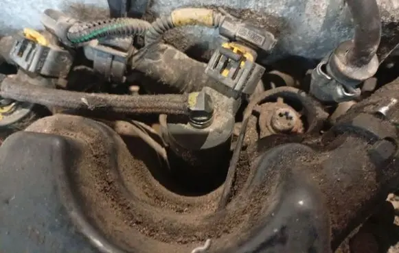 Fiat Doblo Fuel injector 0445110187