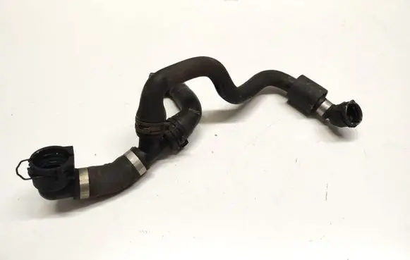 Mercedes-Benz GLC X253 C253 Engine coolant pipe/hose A2135016982