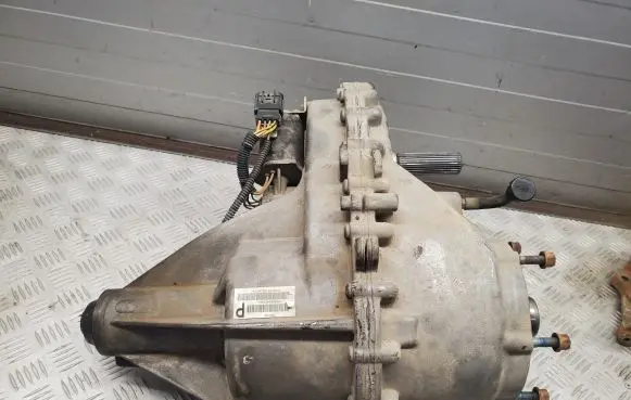 Dodge RAM Gearbox transfer box case P68068483AD 56210C