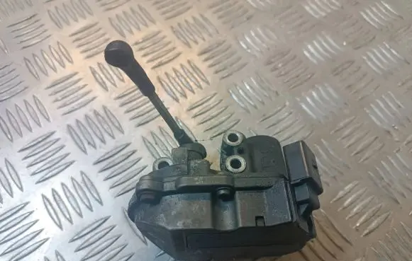 Audi A6 S6 C6 4F Intake manifold valve actuator/motor 059129086D 2900309551 A2C53106043