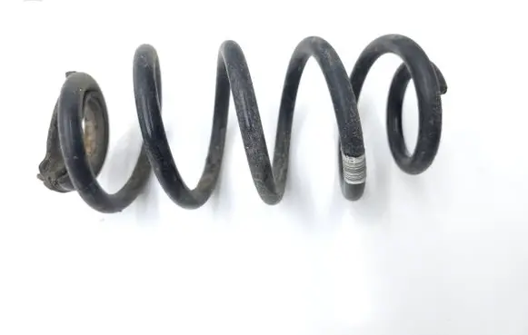 BMW 2 F45 Rear coil spring 6866764