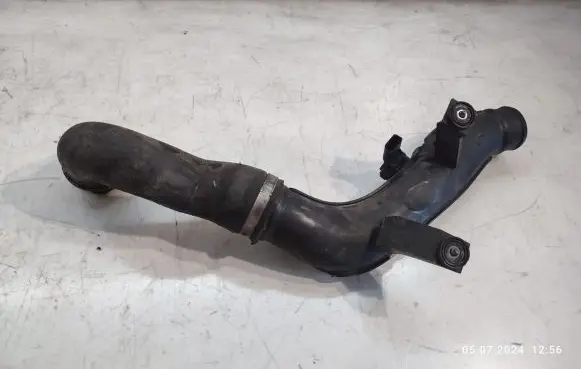 Audi A3 S3 8P Air intake hose/pipe
