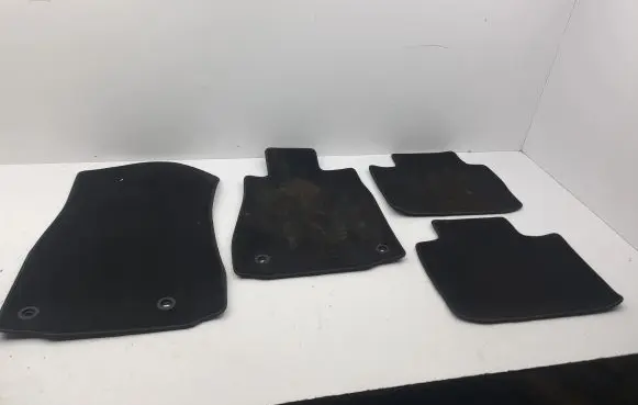 Lexus IS III XE30 Car floor mat set 