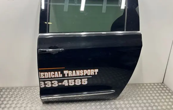 Chrysler Pacifica Side sliding door 