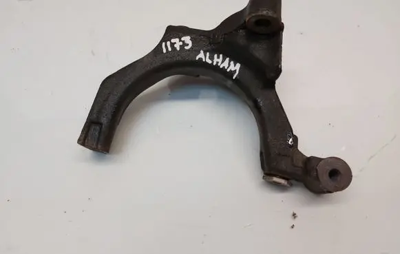 Seat Alhambra (Mk2) EGR valve cooler bracket 04L425