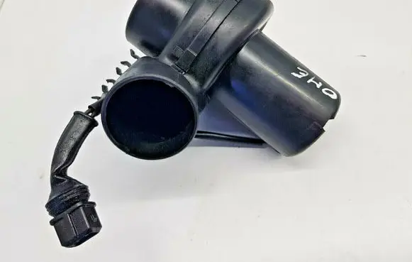 Opel Omega B2 Secondary air pump 90493287 nr1105