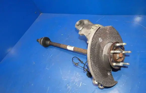 Jaguar XE Rear wheel hub