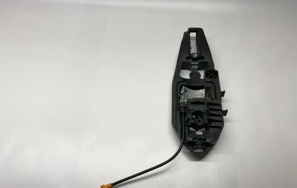 Ford Mustang VI Front door coupe exterior handle/bracket ES73F22464BC ES73F22464EA